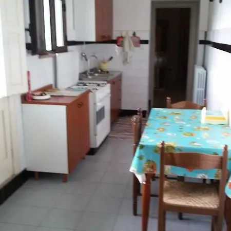 Apartmán Casa Vacanze Ad 1 Km Da Castro Vignacastrisi
